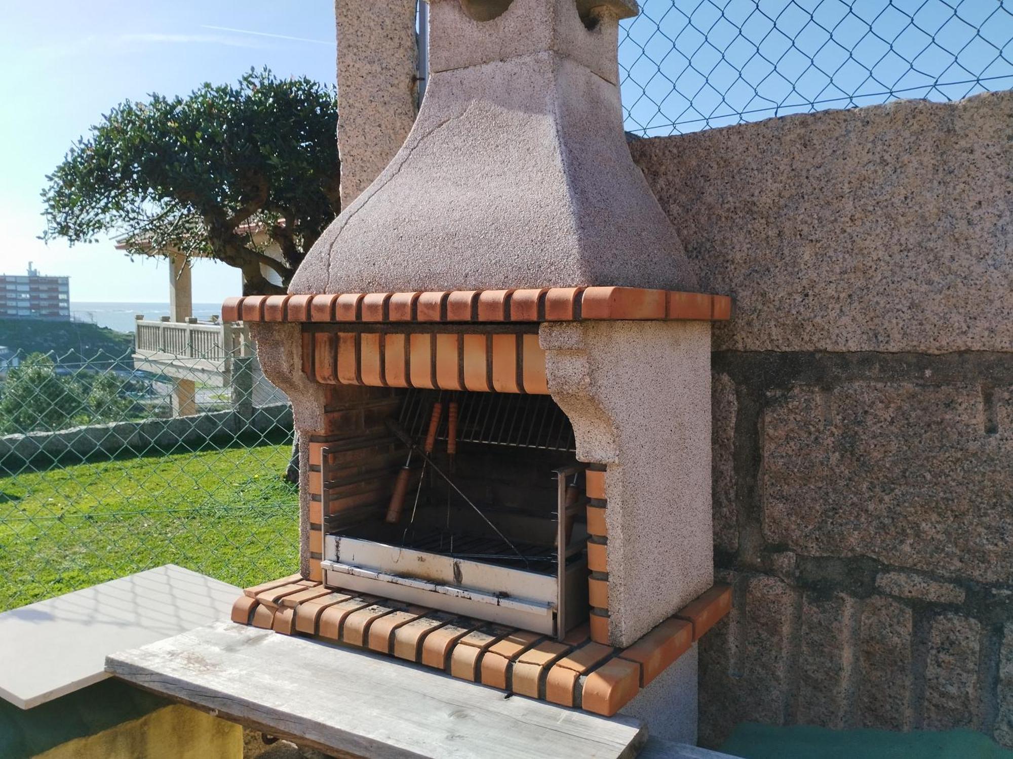 Banana House Baiona